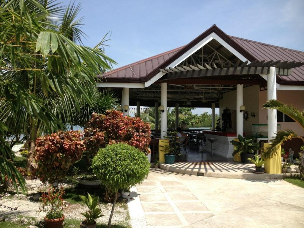Alcantara  Moalboal Beach Resort מראה חיצוני תמונה