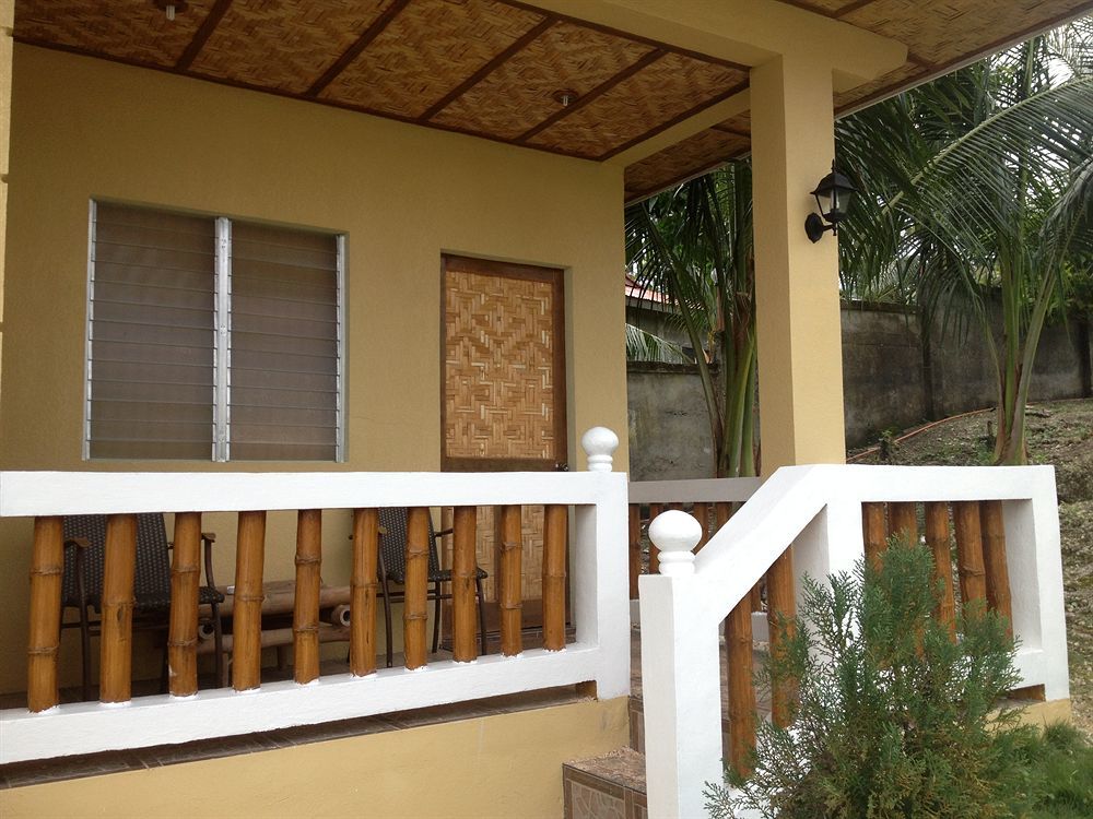 Alcantara  Moalboal Beach Resort מראה חיצוני תמונה