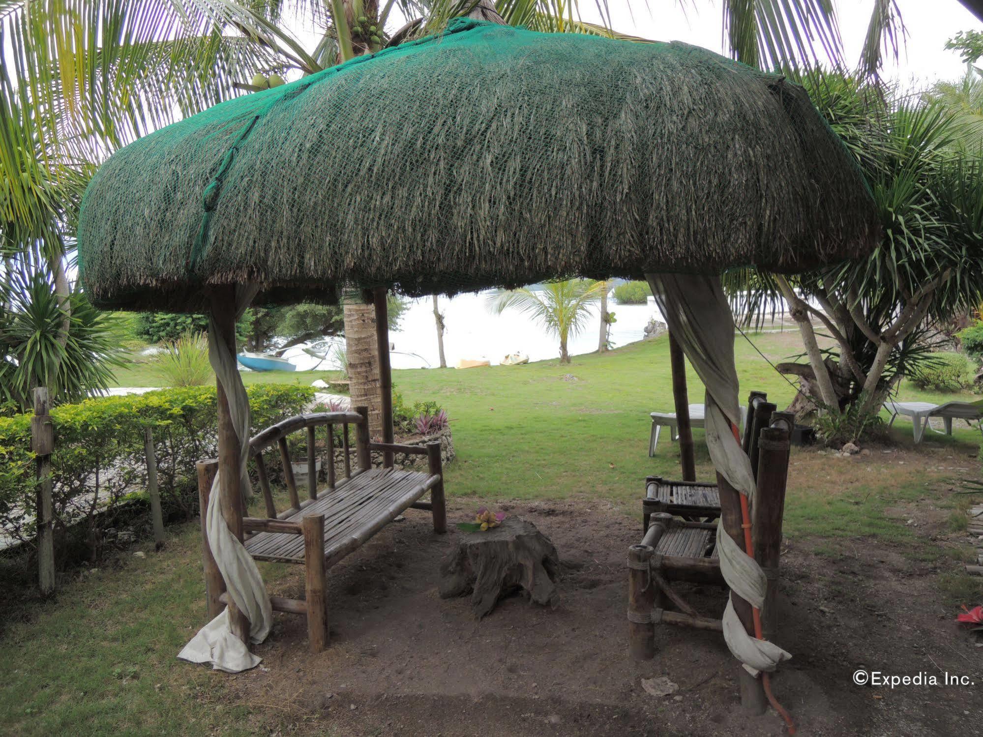 Alcantara  Moalboal Beach Resort מראה חיצוני תמונה