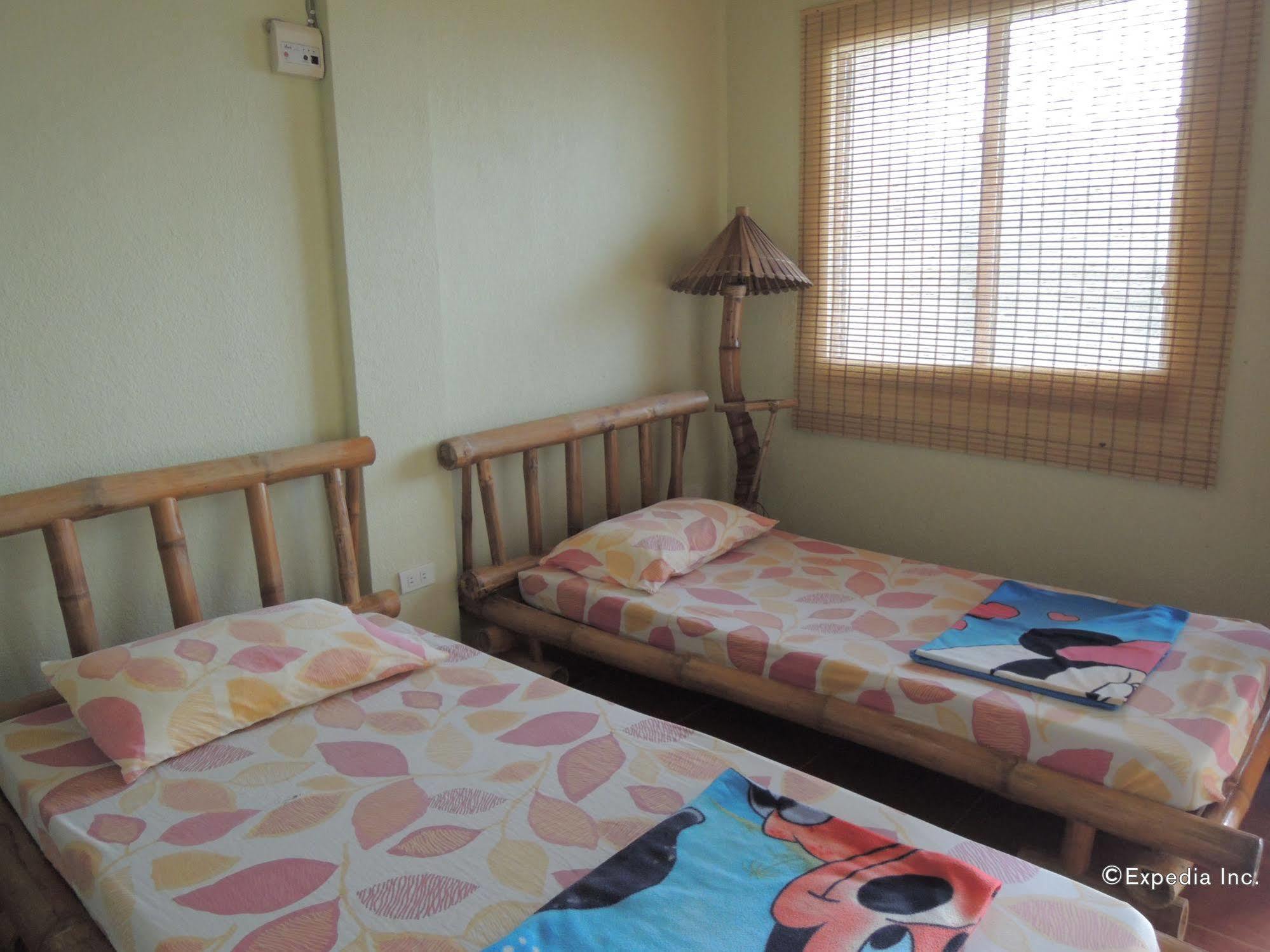 Alcantara  Moalboal Beach Resort מראה חיצוני תמונה